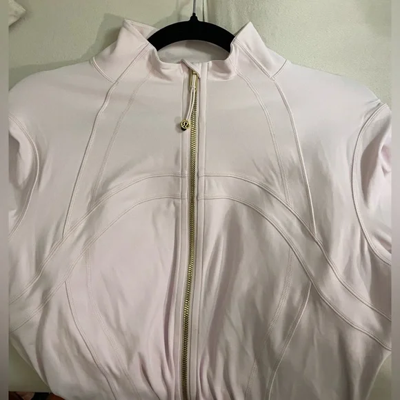 Lululemon NWT Define Jacket Full Zipper, zipper pocket Blissful Pink Gold 12 - Picture 11 of 15